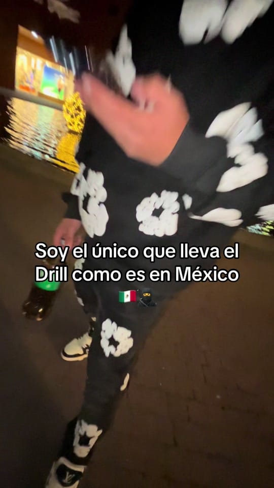 Post 9 by Ricch La R on TikTok (video)