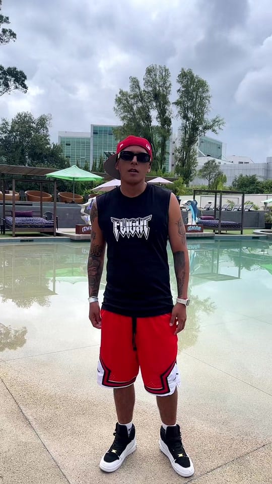 Post 9 by Andrew DDC🇪🇨 on TikTok (video)