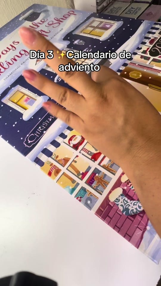 Post 7 by diauramondpainting on TikTok (video)