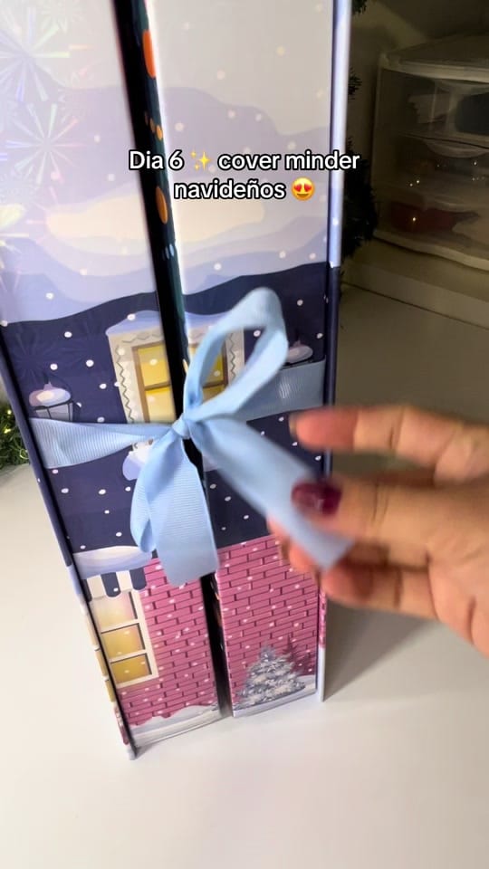 Post 4 by diauramondpainting on TikTok (video)