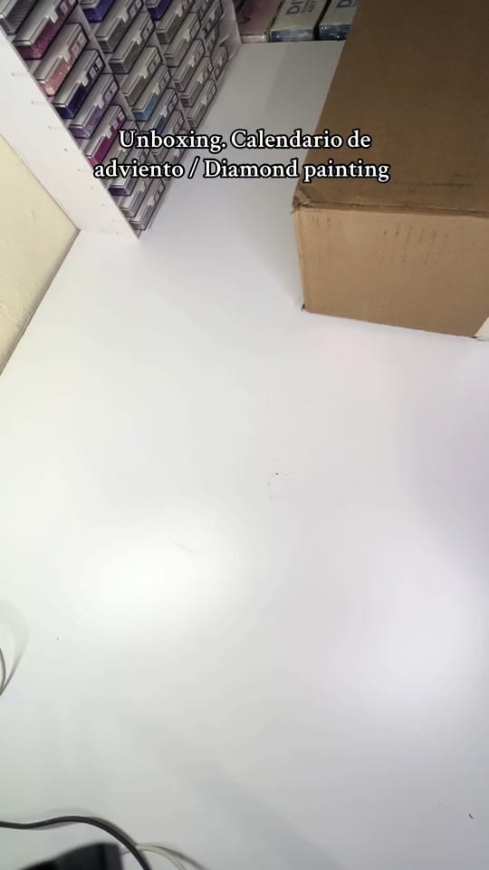 Post 10 by diauramondpainting on TikTok (video)