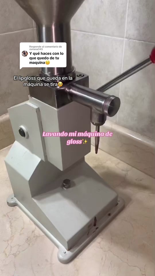 Post 7 by Glitz beauty✨ on TikTok (video)