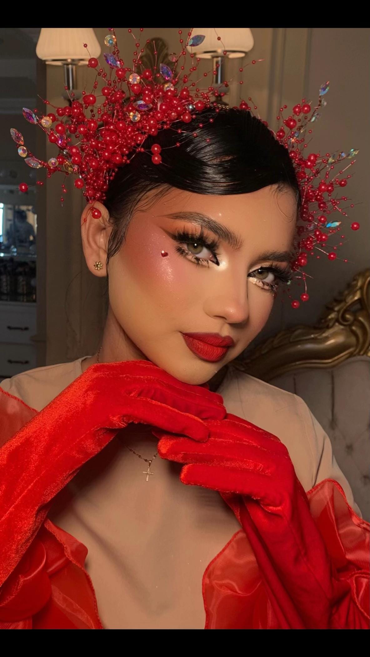 Post 6 by Sugeydi Rivera Makeup on TikTok (video)