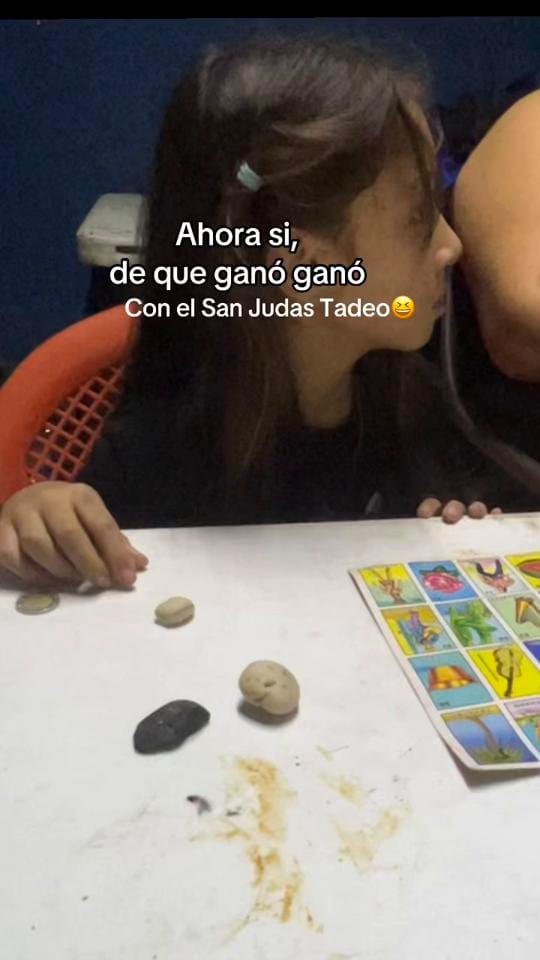 Post 4 by Sugeydi Rivera Makeup on TikTok (video)