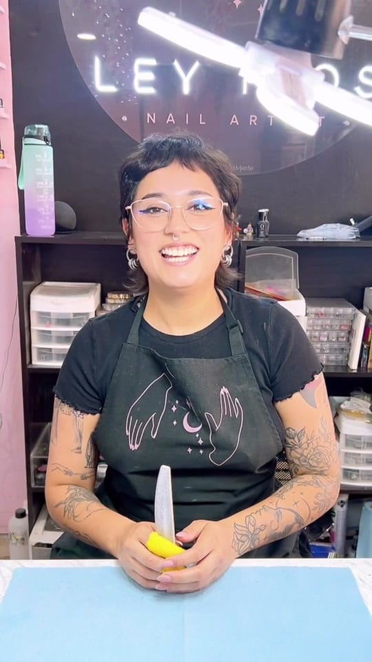Post 9 by Ley Rios Nail Artist on TikTok (video)