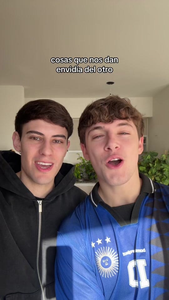 Post 1 by imaparise on TikTok (video)