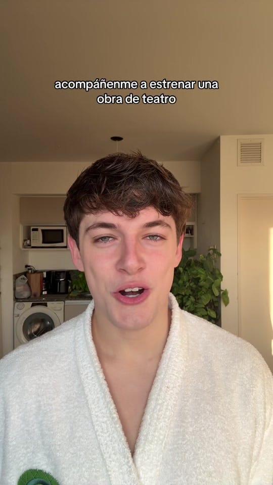 Post 9 by imaparise on TikTok (video)