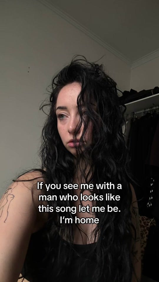 Post 5 by Tschennika 🖤 on TikTok (video)