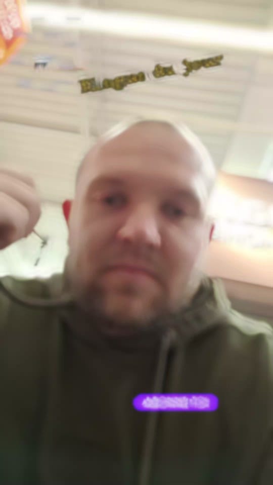 Post 2 by Julien_NewCal 🐰🌴🪖 on TikTok (video)