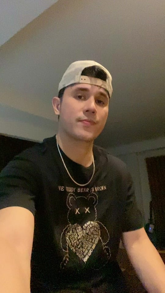 Post 4 by Chris Leonardo on TikTok (video)