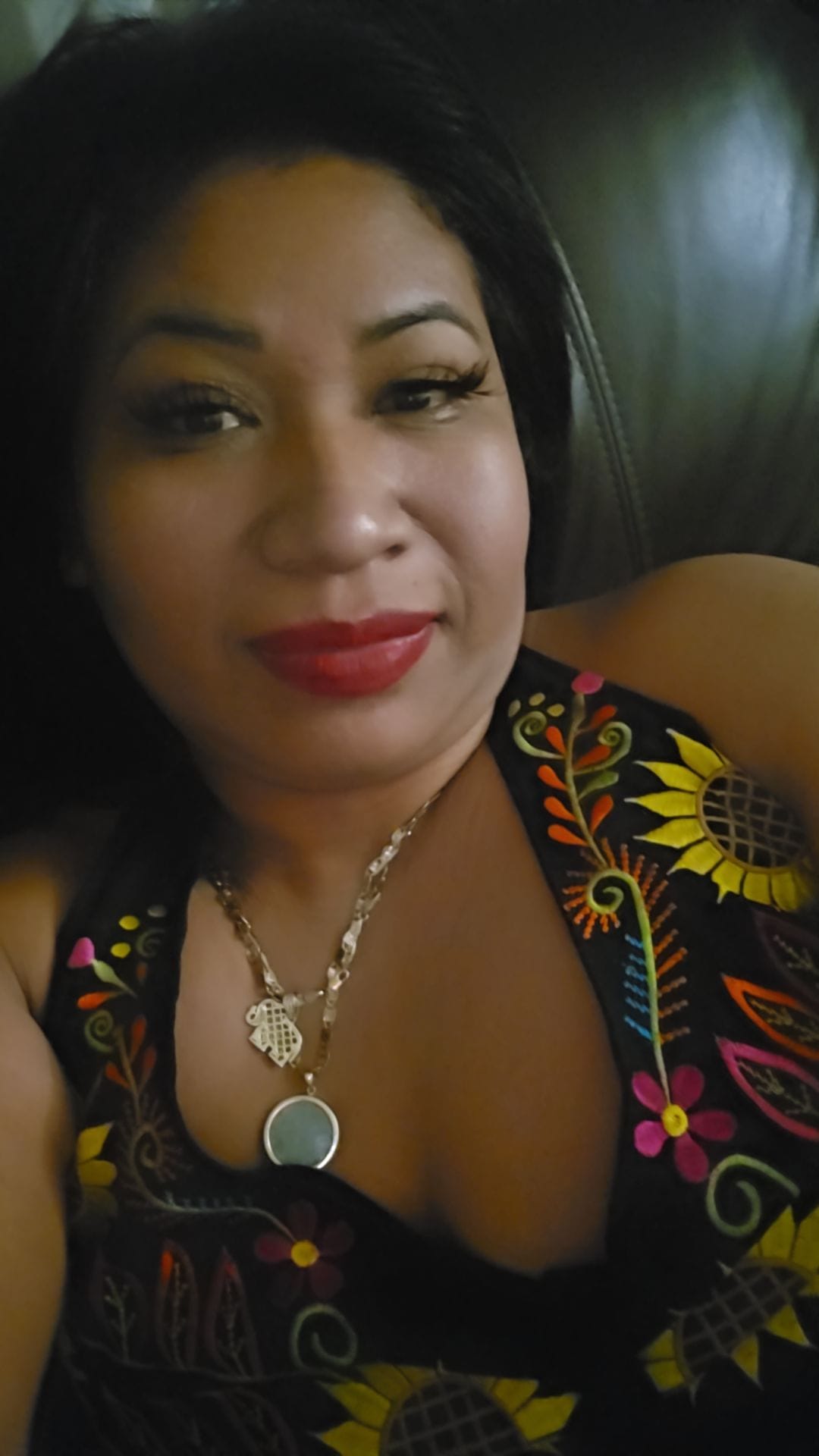 Post 1 by Chava Fashion LLC on TikTok (video)