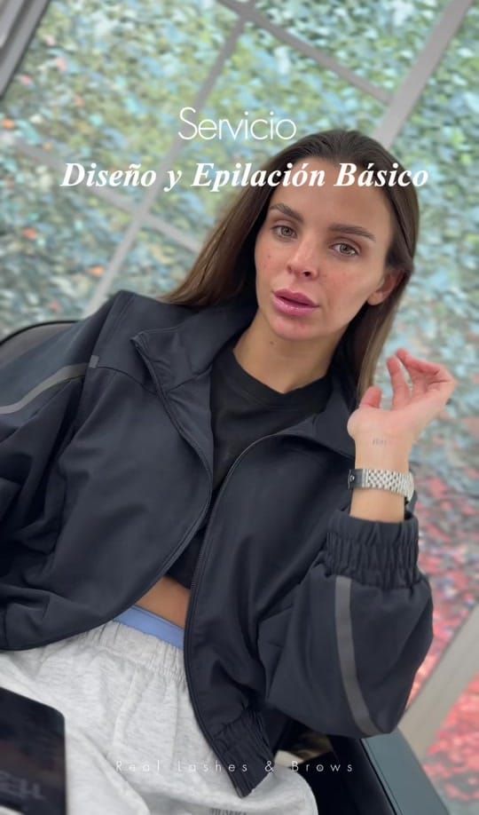 Post 3 by Real Lashes & Brows on TikTok (video)