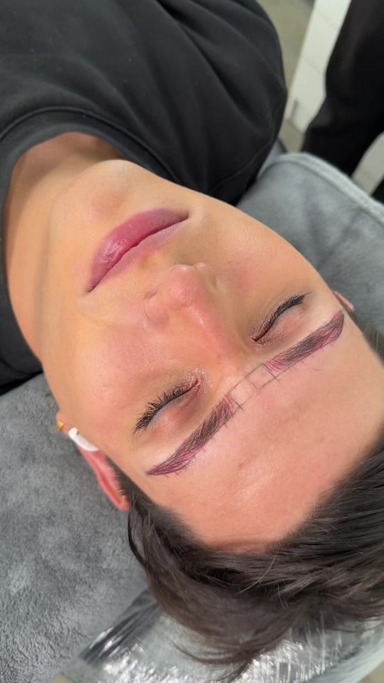 Post 4 by Real Lashes & Brows on TikTok (video)