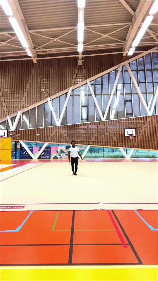 Post 2 by Peterson Ceus on TikTok (video)