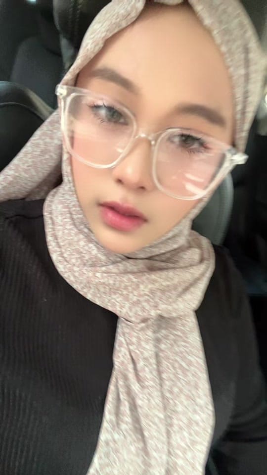 Post 7 by Saina3 on TikTok (video)