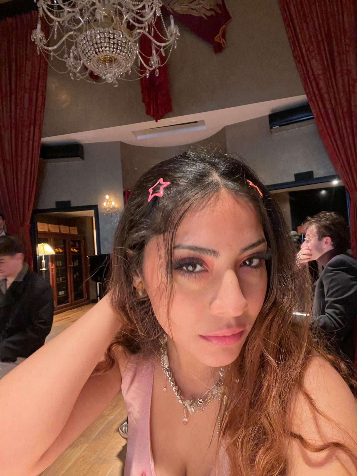 Post 8 by kenza zine el abidine on TikTok (video)