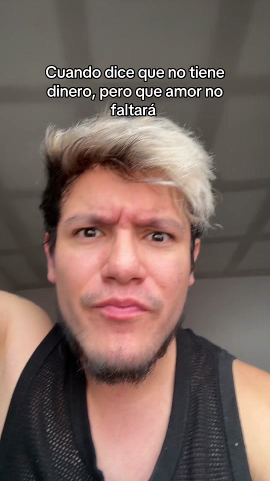 Post 3 by Eduardo Wong on TikTok (video)