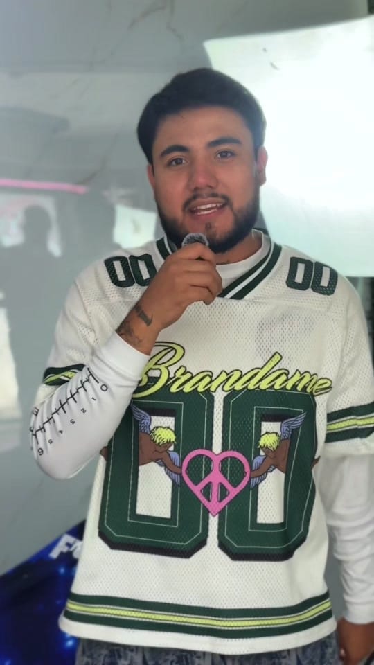 Post 5 by Fernando CB on TikTok (video)