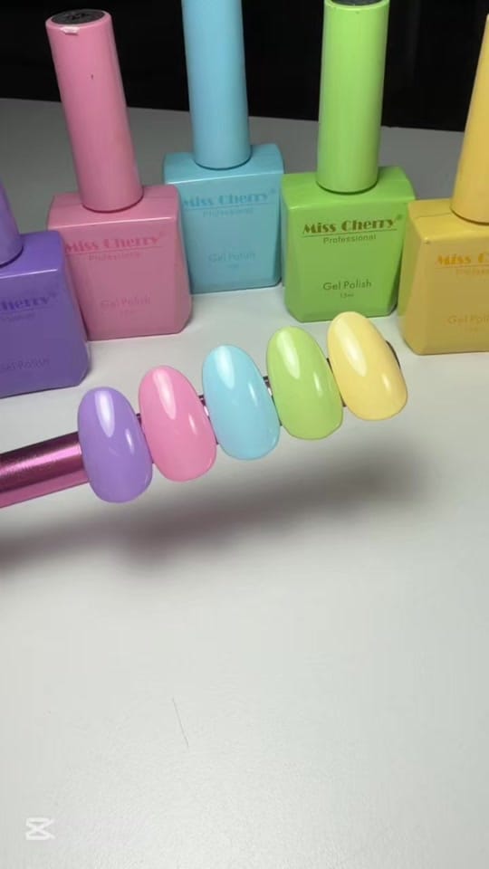 Post 8 by danaeehdznails on TikTok (video)