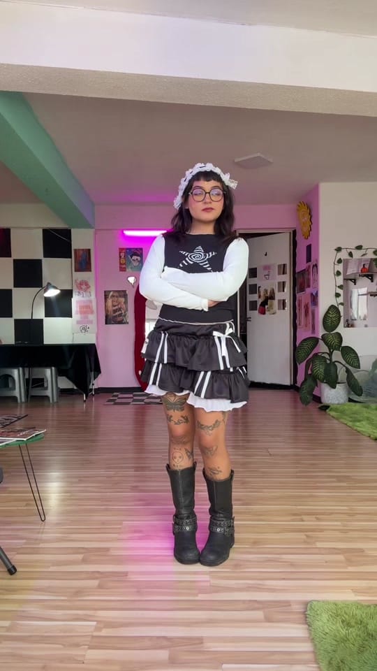Post 2 by Rebelde Studio on TikTok (video)
