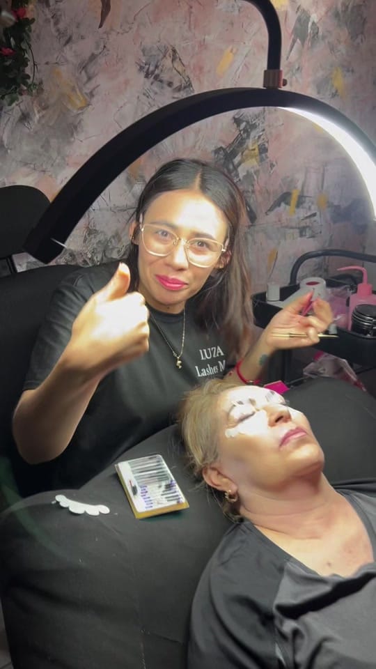 Post 6 by Luza.lashesMx on TikTok (video)