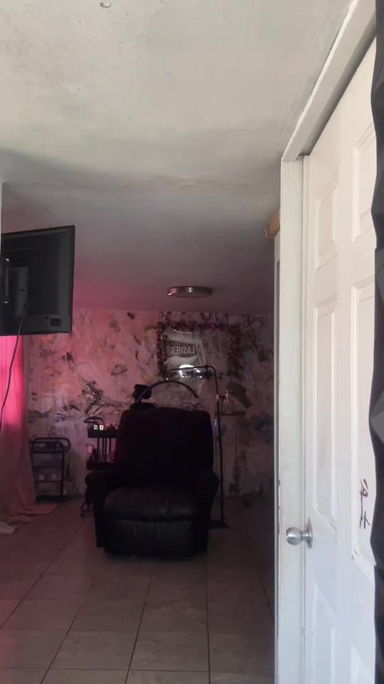 Post 4 by Luza.lashesMx on TikTok (video)