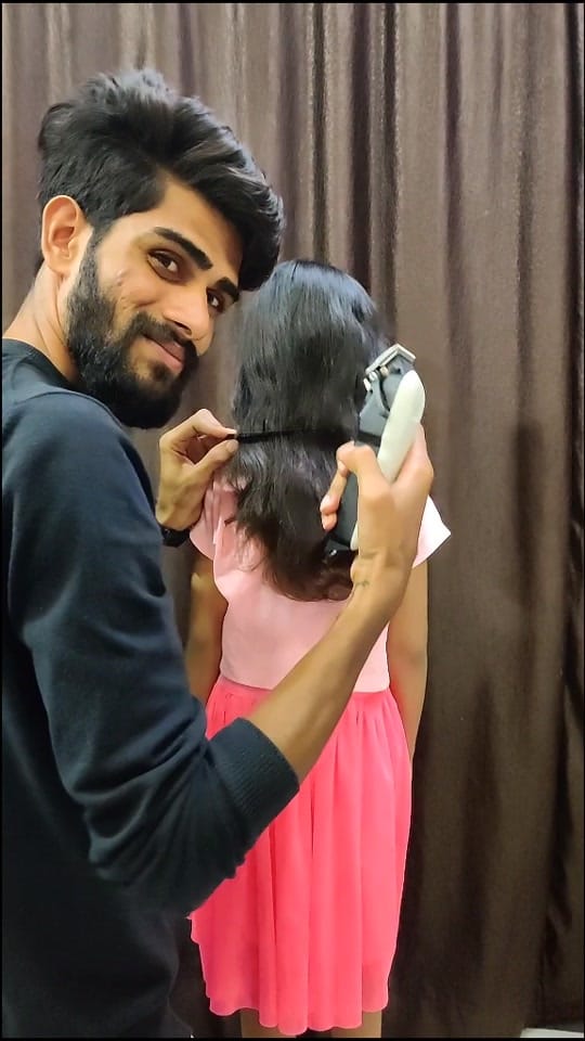 Post 7 by Alpesh Poptani on TikTok (video)