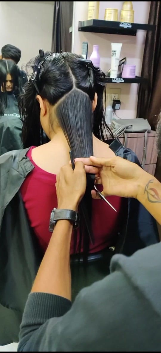 Post 9 by Alpesh Poptani on TikTok (video)