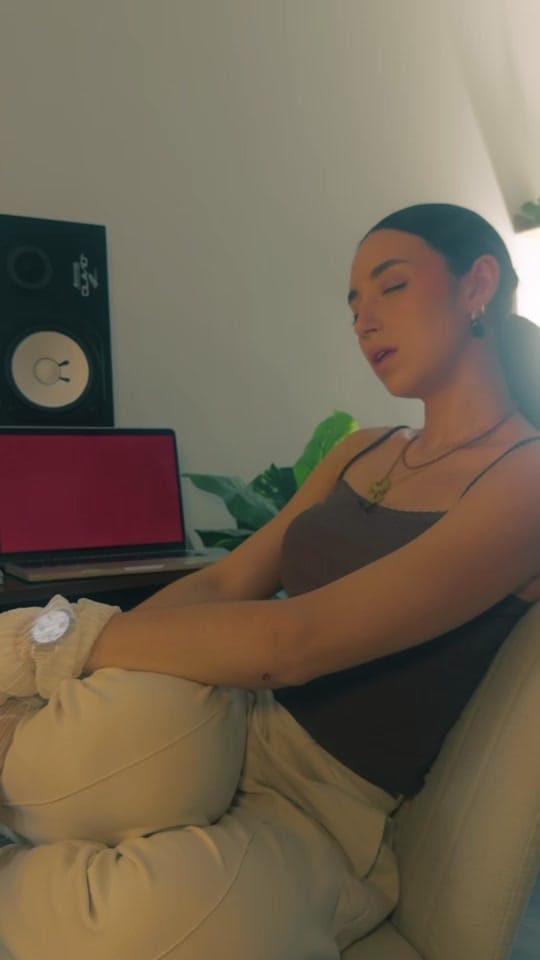Post 7 by neelaoficial on TikTok (video)
