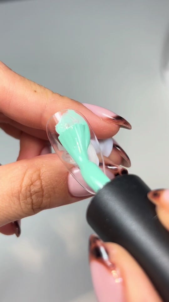 Post 8 by Camistnailart on TikTok (video)