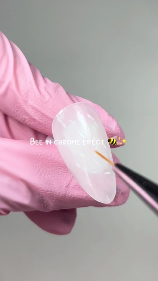 Post 9 by Camistnailart on TikTok (video)