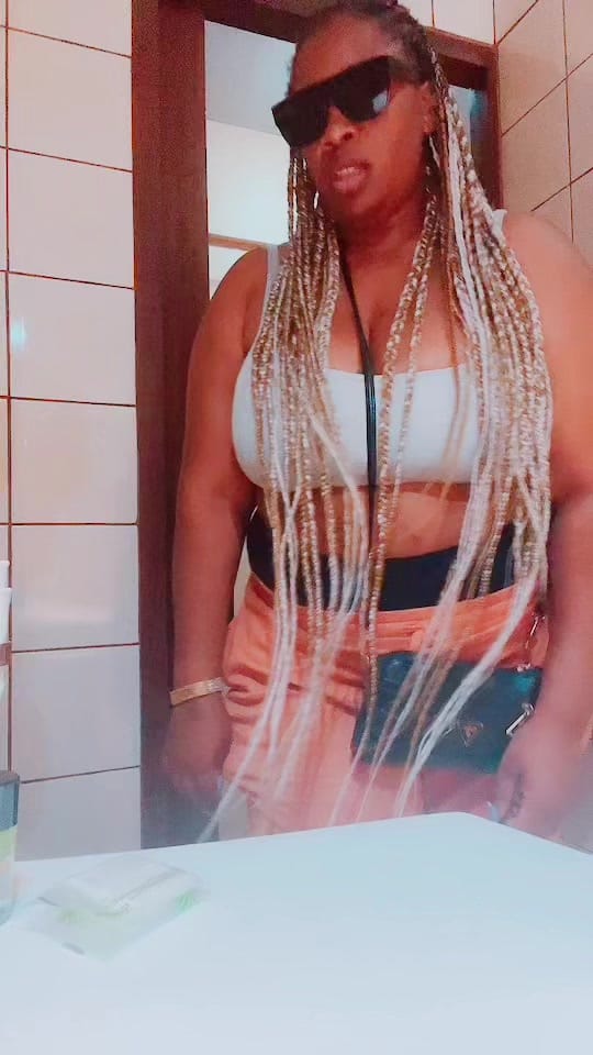 Post 10 by Bee Bless 🇳🇬👑 on TikTok (video)