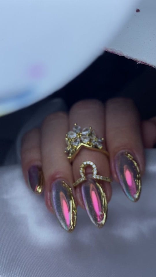 Post 9 by Kary Nails on TikTok (video)