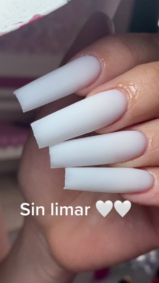 Post 10 by Kary Nails on TikTok (video)