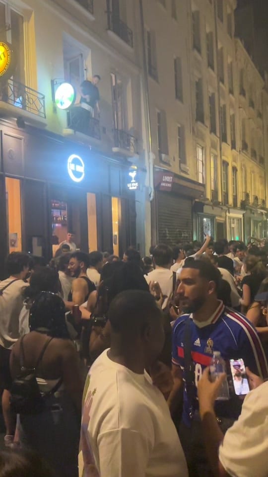 Post 7 by Zifaw Parisien on TikTok (video)