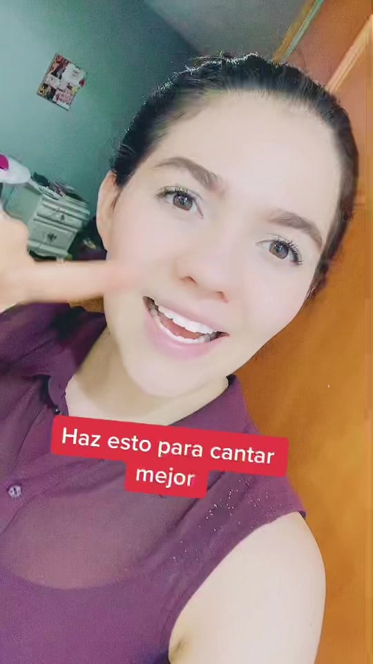 Post 9 by Giuly Baraldi on TikTok (video)