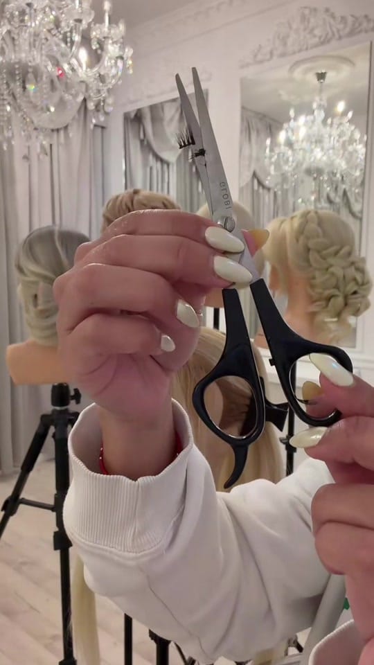 Post 7 by Elizabeth Hernandez on TikTok (video)