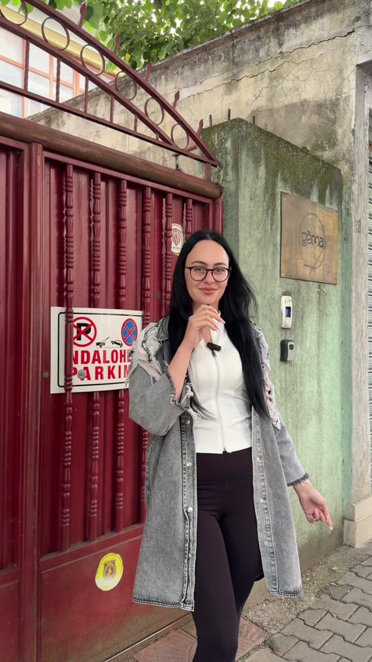Post 4 by leabulku on TikTok (video)