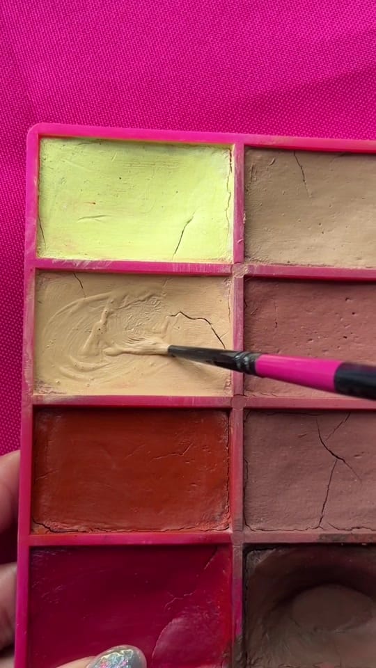 Post 3 by cristina.mkup on TikTok (video)