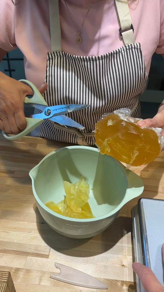 Post 4 by oliva60 on TikTok (video)
