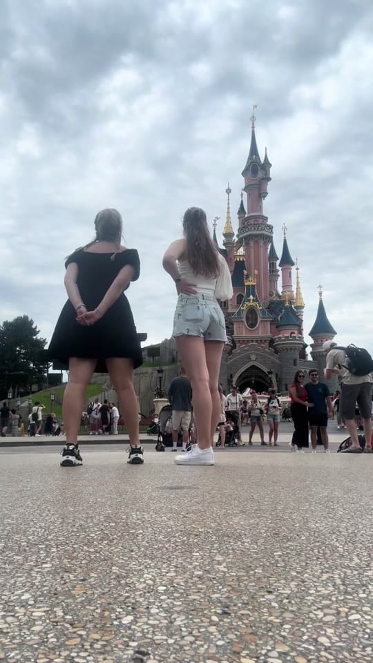 Post 2 by Senna on TikTok (video)