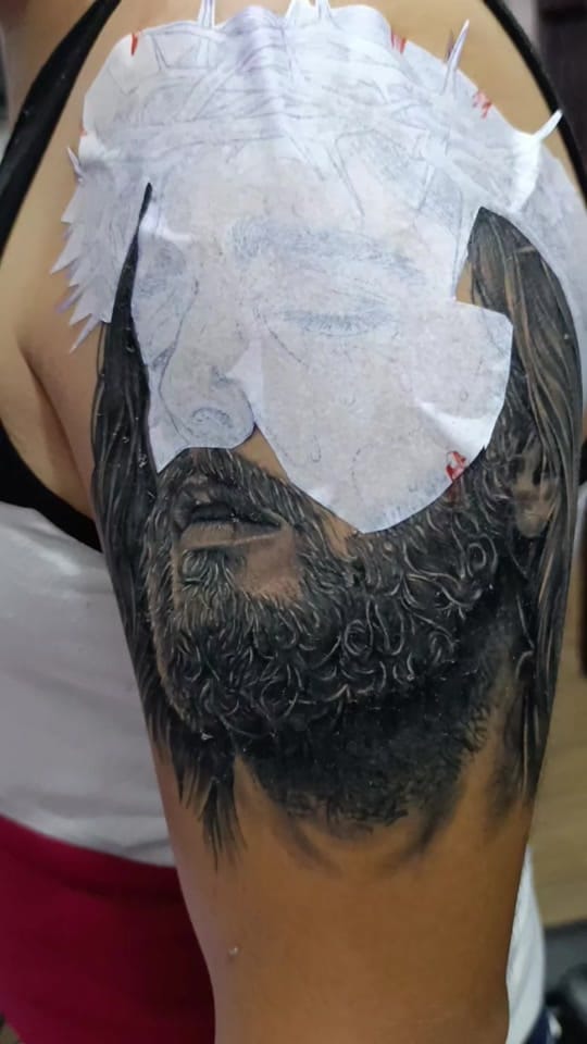 Post 4 by Jess González Tatuadora on TikTok (video)