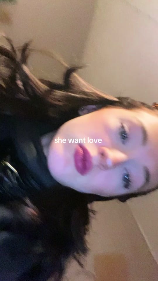 Post 1 by 3glant1ne on TikTok (video)
