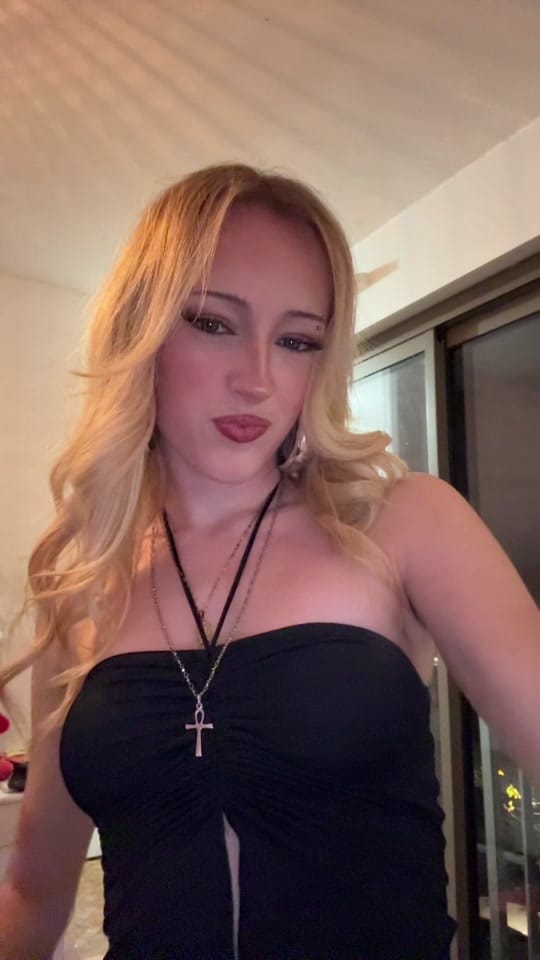 Post 4 by 3glant1ne on TikTok (video)