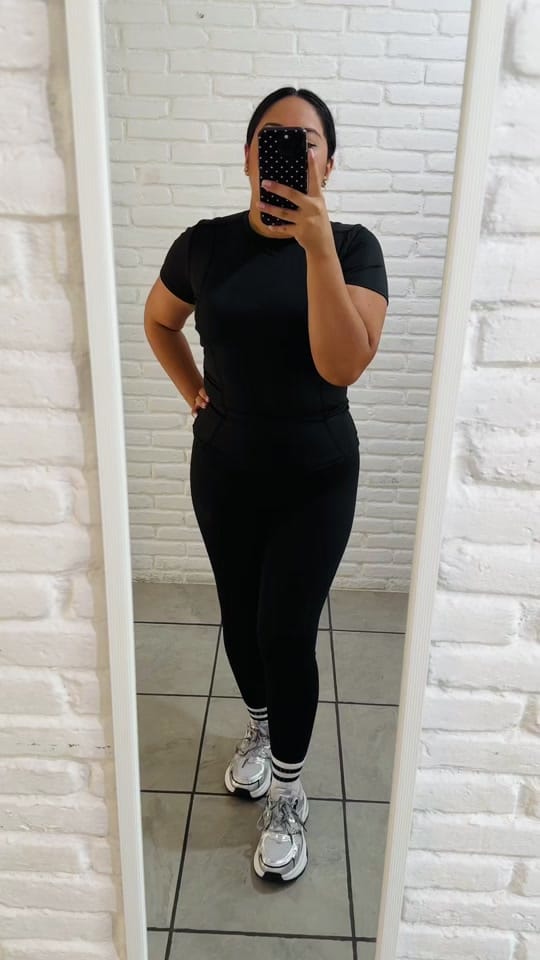 Post 1 by Marleny's Nails on TikTok (video)