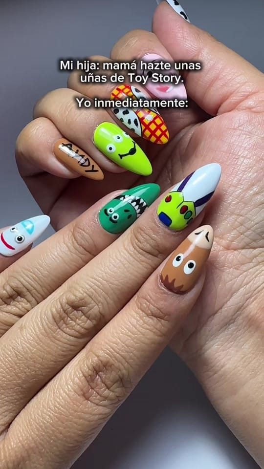 Post 5 by Marleny's Nails on TikTok (video)