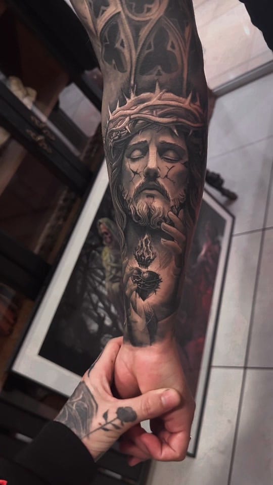 Post 8 by Emeric Bct on TikTok (video)