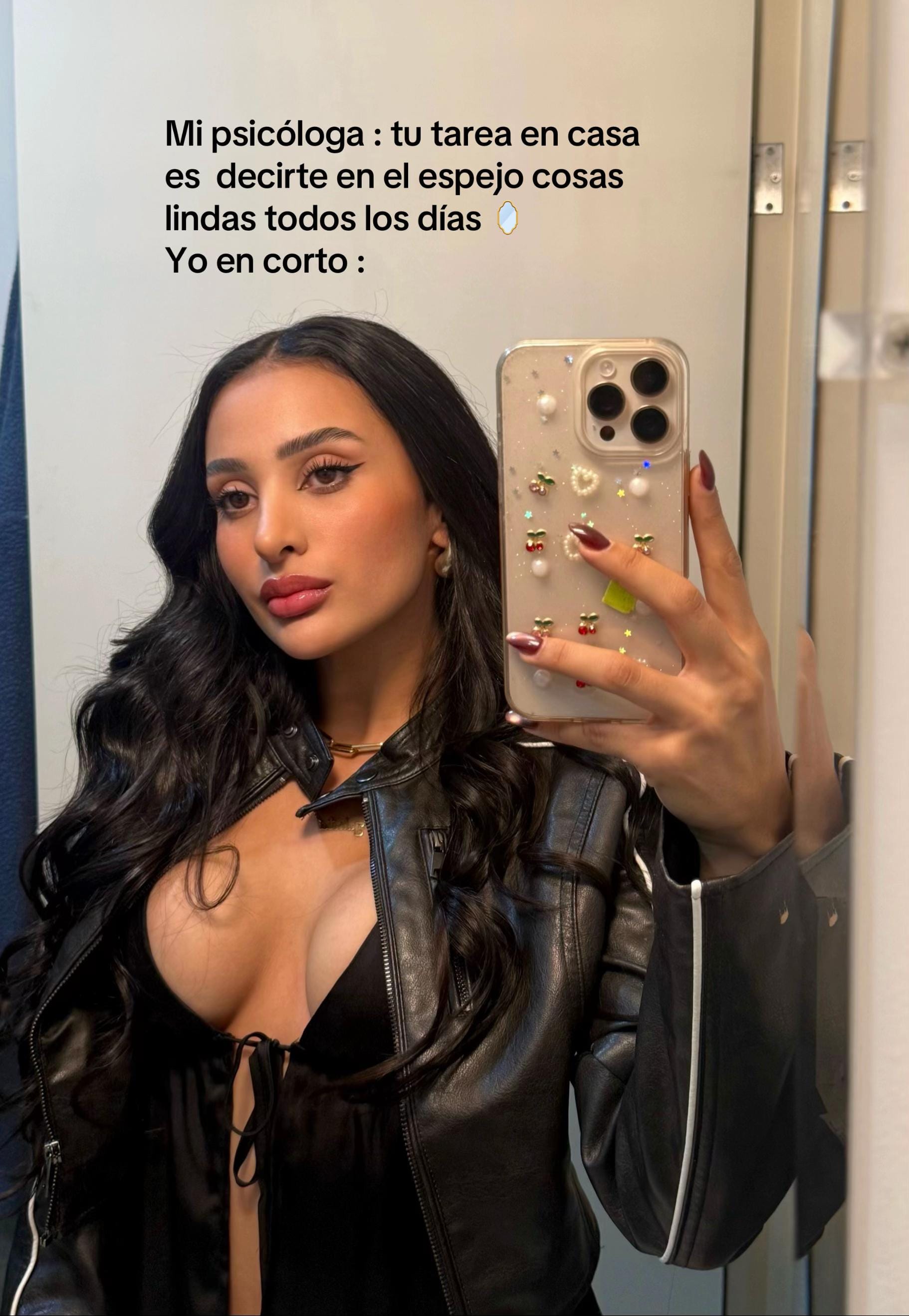 Post 10 by Julietaledel on TikTok (video)