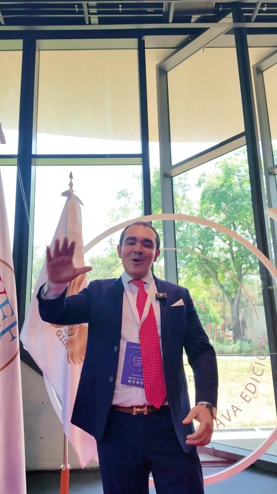 Post 10 by Dr. Arámburo on TikTok (video)