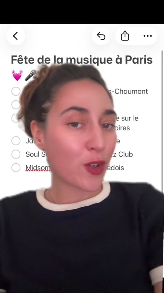 Post 2 by Amandine 🍿📚 on TikTok (video)